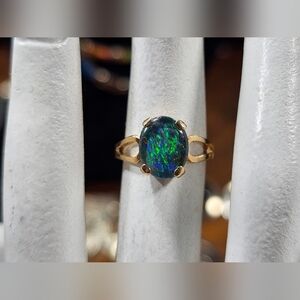 Vintage 10k Yellow Gold Black Opal Ring